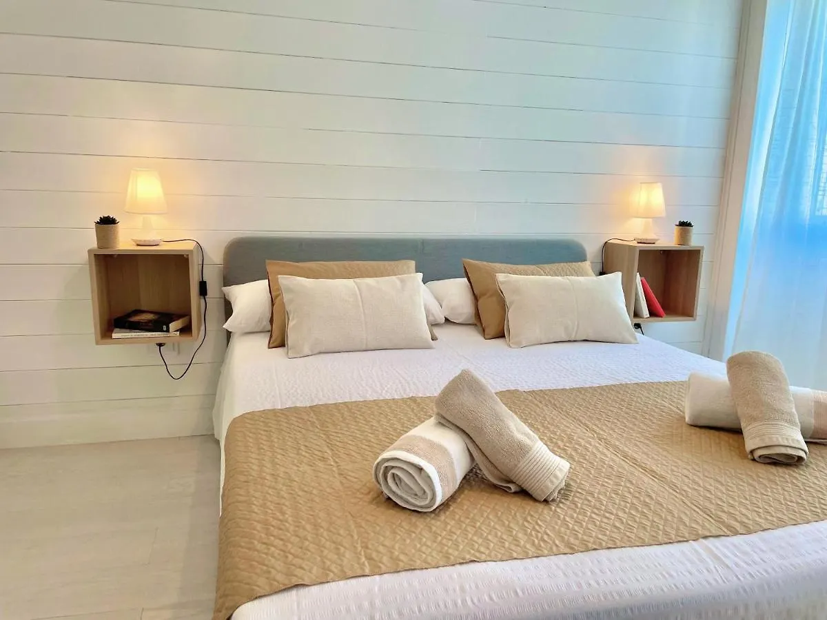 Las Brisas 2 By Sunhousescanarias Las Palmas de Gran Canaria Apartment